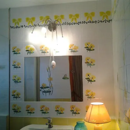 De Charme 4 Personnes Apartman *